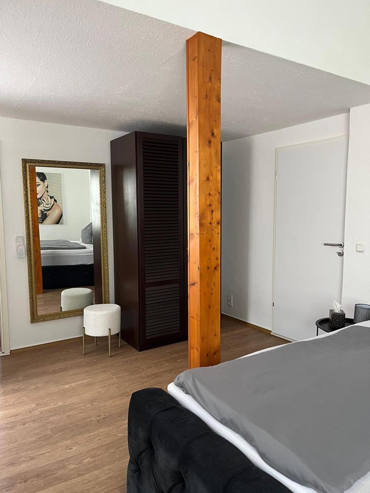 Apartment Am Strom *